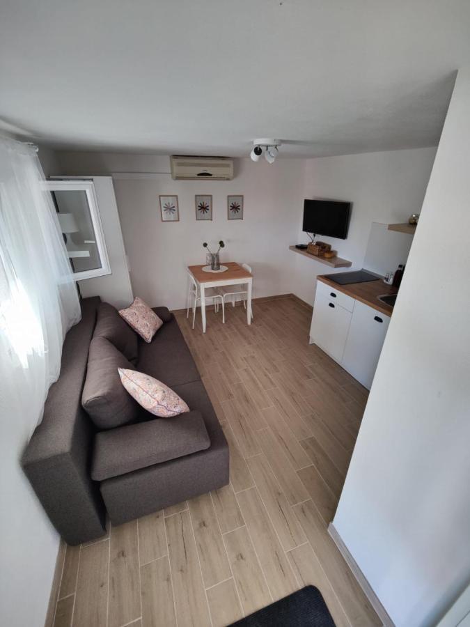 Apartments Bepa Makarska Exterior photo